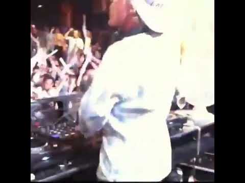 sky full of stars vs Alesso falling remix..avicii live