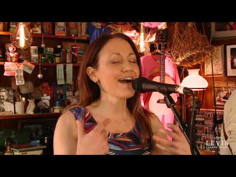 Alive In The Cracks - Stellar C - Levis Corner House