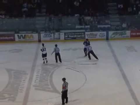 Cody Beach vs Cason Machacek