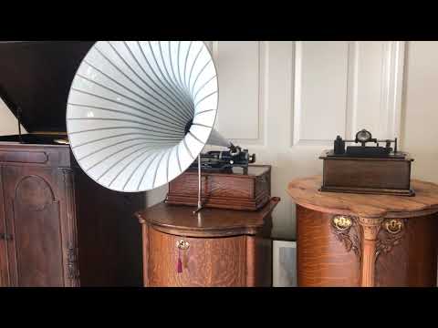 When the midnight choo-choo leaves for Alabam’—Collins and Harlan