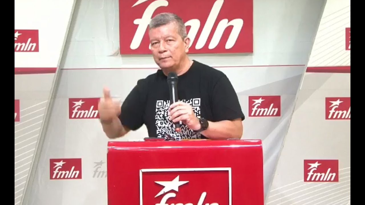 Manuel El Chino Flores, en vivo.