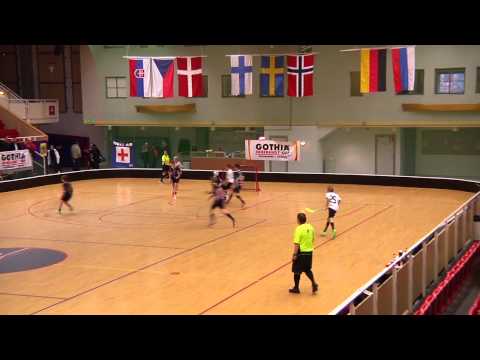 Lots of people at Lundbystrand today.