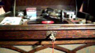 &quot;I Cant Believe That You&#39;re In Love With Me&quot;- THE AMES BROTHERS