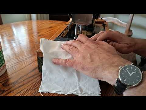 Antique Singer Sewing machine - Image 2