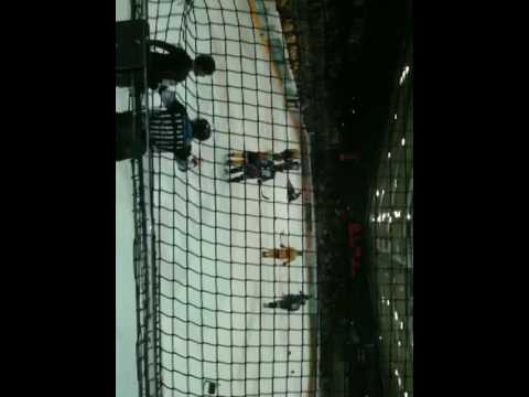 Vienna Capitals  SAPA Fehervar AV19  5:2 (Bouchard Fight) LIVE Action
