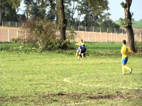 Błyskawica Wyciąże 0:4 Błękitni Bodzanów 12.10.14 1 połowa