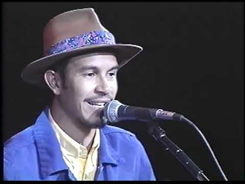 Mestre Ambrósio - Fuá na casa de Cabral - Heineken Concerts 97 - São Paulo