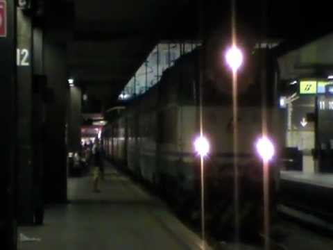 E656.040 in partenza con l' ICN 1955 Roma Termini - Siracusa/Palermo Centrale