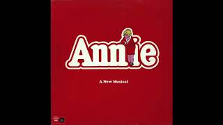 Annie - Tomorrow duet (Alicia Morton and Quvenzhane Wallis) - 1999 version
