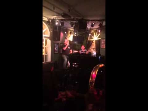 William Blake (Chandelier by Sia - COVER)