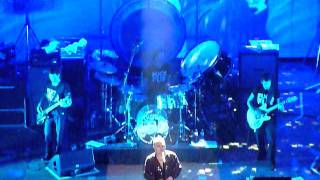 Morrissey - Satellite Of Love (Lou Reed Cover) - St George's Hall Bradford - 2011