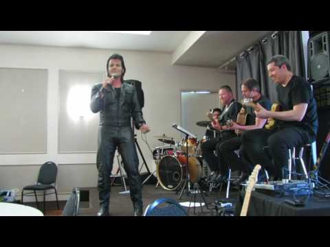 Mark Andrew - Don't Be Cruel    MVI 4579