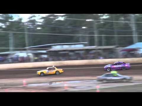 Modified Production - Heat 6 - Aussie Open - Maryborough Speedway - 29.12.12