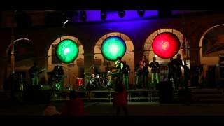 The Climb eseguono Thirteen Women di Danny Gatton