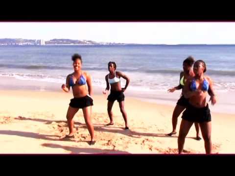 Bom ky Bali - Da bu pedra