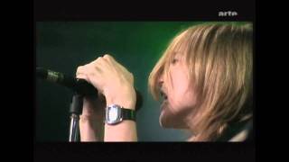 Beth Gibbons. Paleo 2003. (HD) 8. Being Nervous, Funny Time of Year (Live)