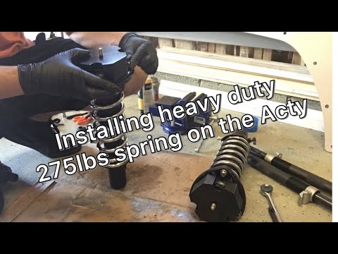 Honda Acty JDM Kei Car mini truck project.  Episode 27, installing heavy duty front springs.