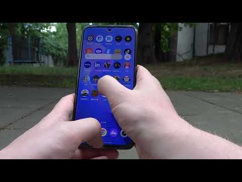 How Light Realme GT Neo 3 Is? – Check Outside Brightness