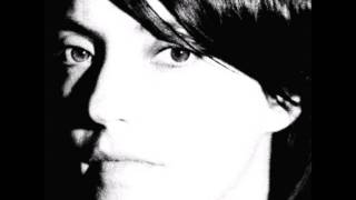 Sharon Van Etten - Give Out