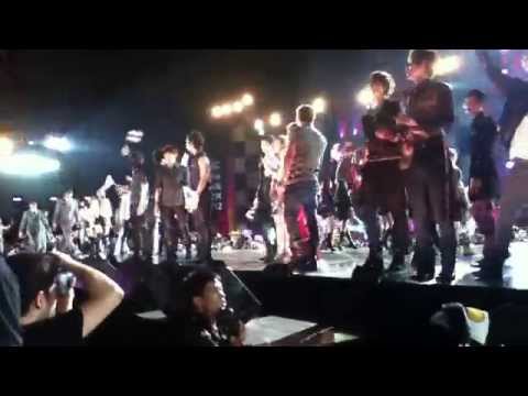 [FANCAM] 120407 - Ending @KMW BKK