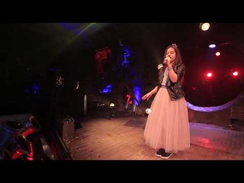 Alisa Khilko, 9 y.o. Ain't No Sunshine. Алиса Хилько, 9 лет.