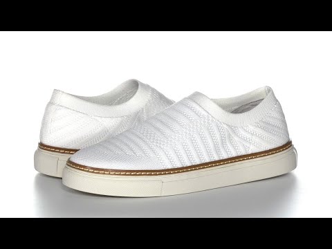 Vince camuto keamalla sneaker Clearance