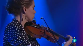 Lisa Bause y Alba Carmona (en el grupo Las Migas)   ZAMBRA CONCIERTOS DE RADIO 3