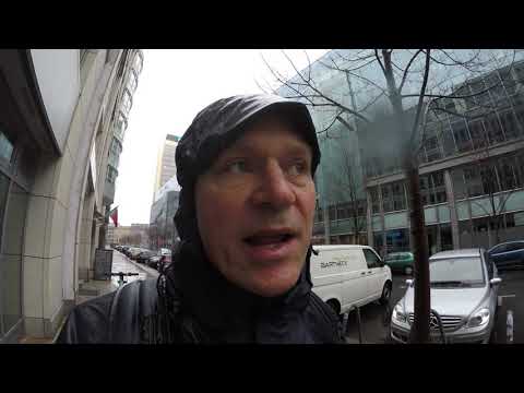 Berlin Checkpoint Charlie Gendarmenmarkt