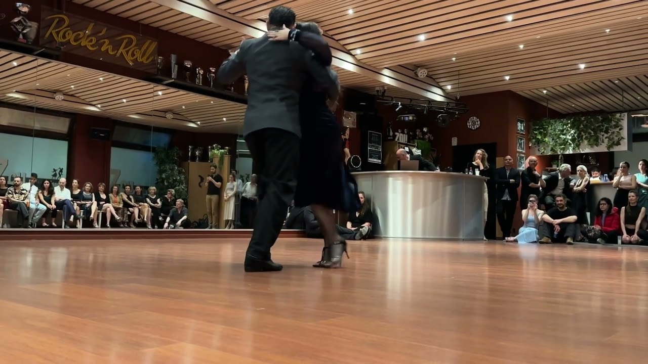 Video thumbnail for BarbaraFerreyra y Agustin Agnez - 2/4 - "Ansiedad" Orq. Juan D'arienzo- Geneva, Switzerland