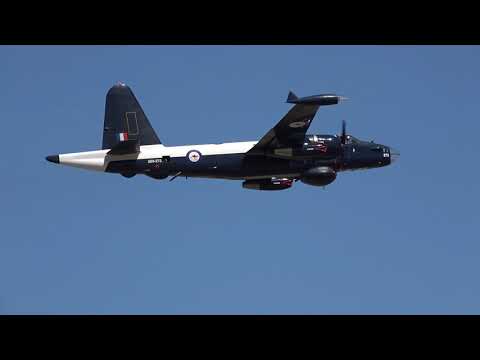 Lockheed SP-2H (P2V-7) Neptune Departing RAAF Base Edinburgh