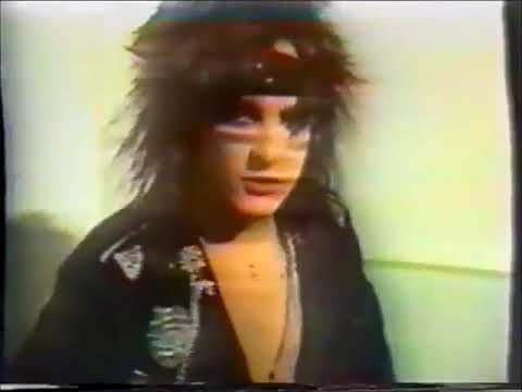 1986-Motley Backstage Debauchery in Germany!