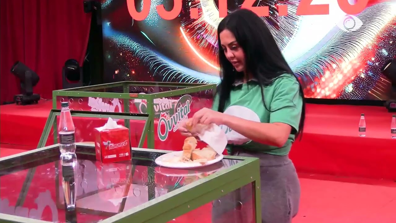 Edisa u vjen në ndihmë banorëve, iu jep për të ngrënë