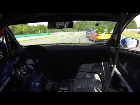 Octavia Cup 2016 Brno Race #2 crash