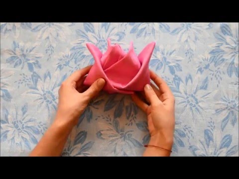 Servietten falten Rose