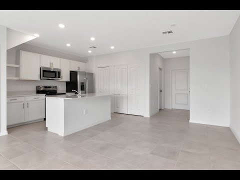 Luxury Townhouse for Rent in Lakewood Ranch property video