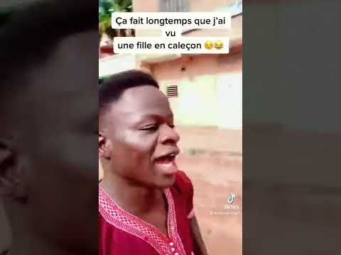 Ça fait longtemps que j’ai vu une fille en caleçon