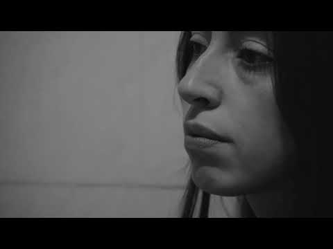 Mecánica Nacional - Él Nunca Existió (Visualizer)