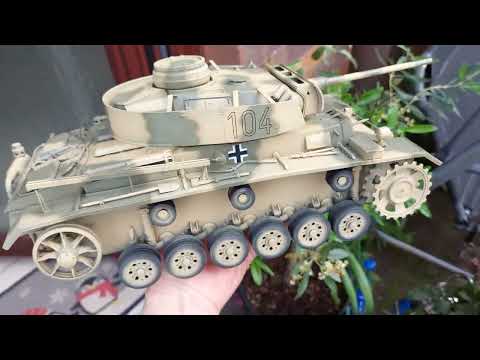 Heller 1/16 Panzerkampfwagen III ausf. M Build in progress.