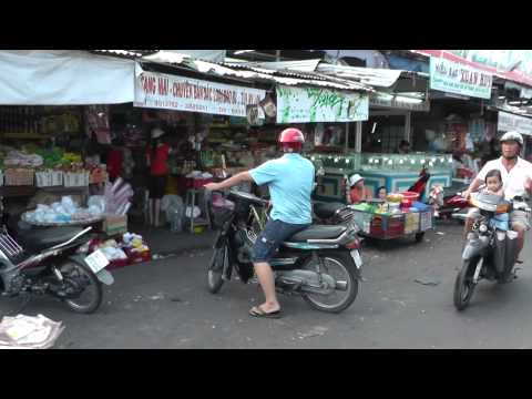 Рынок Ксом Мой (Xom Moi)