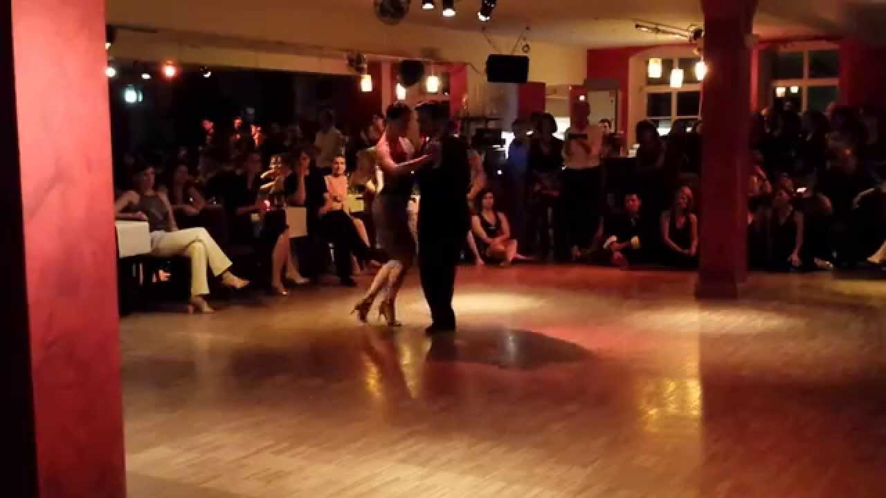 Adrian and Amanda Costa - Dancing 2/4 tango, argentine tango (2014-05-10 Kehl, Germany)