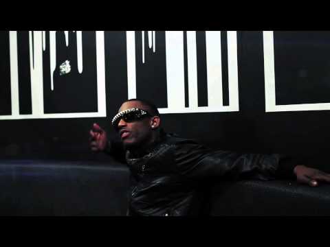 FUTURISTIC LINGO x KIMIK X "PR3SS H3R BUTTON"