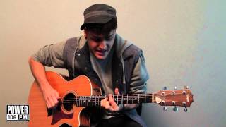 Dustin Tavella performs "Everybody Knows" Live