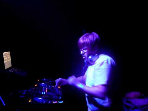 Wally Lopez @The Loft Barcelona playing Coyu & Edu Imbernon - El baile aleman