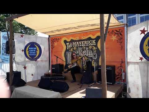 Gwenifer Raymond at Noshville 2018, Granary Square, London, June 10th 2018, clip 3