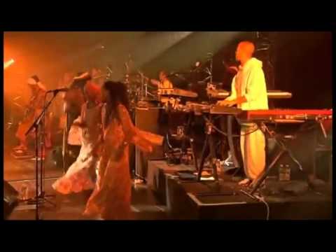 Tiken Jah Fakoly-Intro/ça va faire mal/Justice