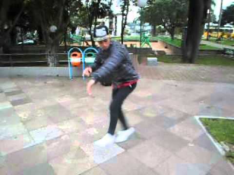 De bobeira em Bento gonçalves bboy  Roni e ritter   (Street Disciples)