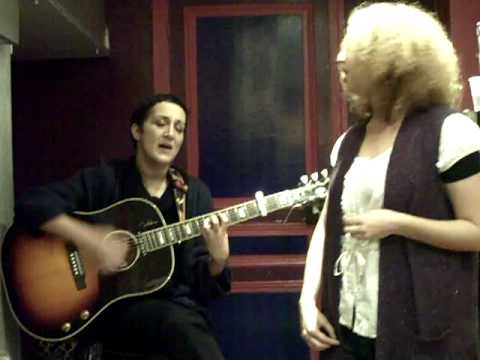 Sheli & Abi Totally Unplugged Live @ Bubble Factory, Paris