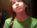 пробую петь песня: Alena Roxis -- Гламурная девочка 