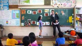 Super Mario English Lesson at Elementary School in Japan