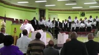 Pastor Leverette preaches at the Fish & Bread Service: "Miracles are on the way"